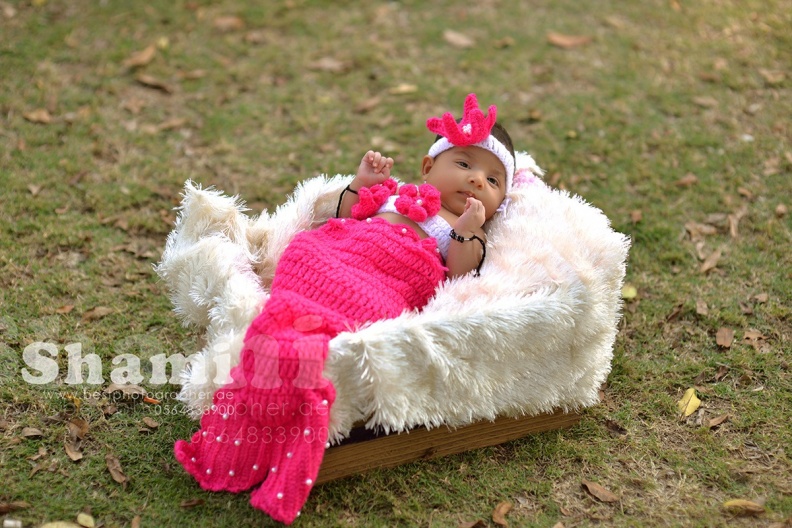 baby girl pink fish costume.jpg